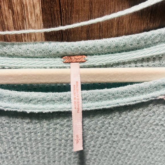 Free People Casual Clash Top Teal Blue Lace Long Sleeve Sz Small Women’s - Picture 4 of 5